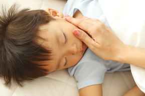 ���i�C���[�W4